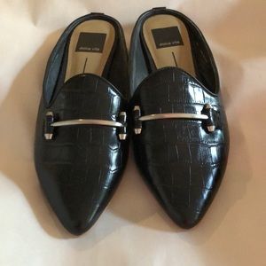 Dolce Vita flat mules